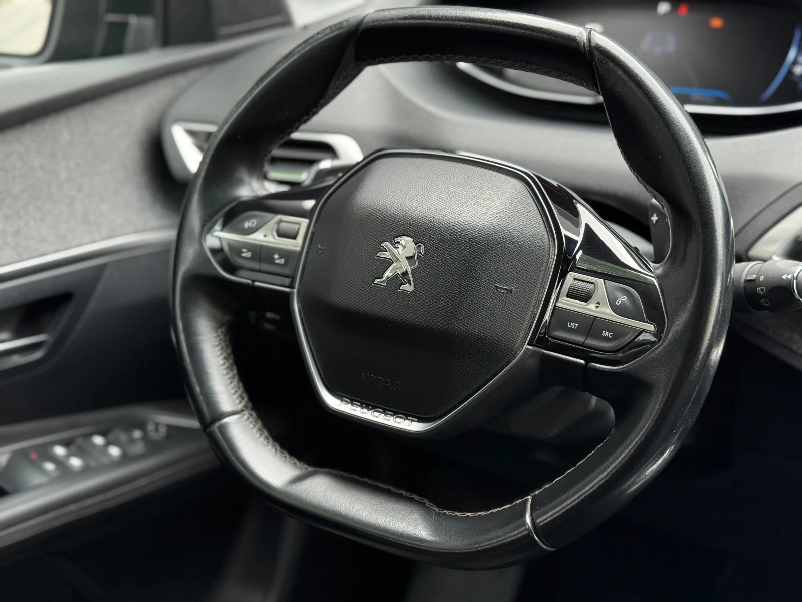 Peugeot 3008 2.0HDI // //    | Mobile.bg   11