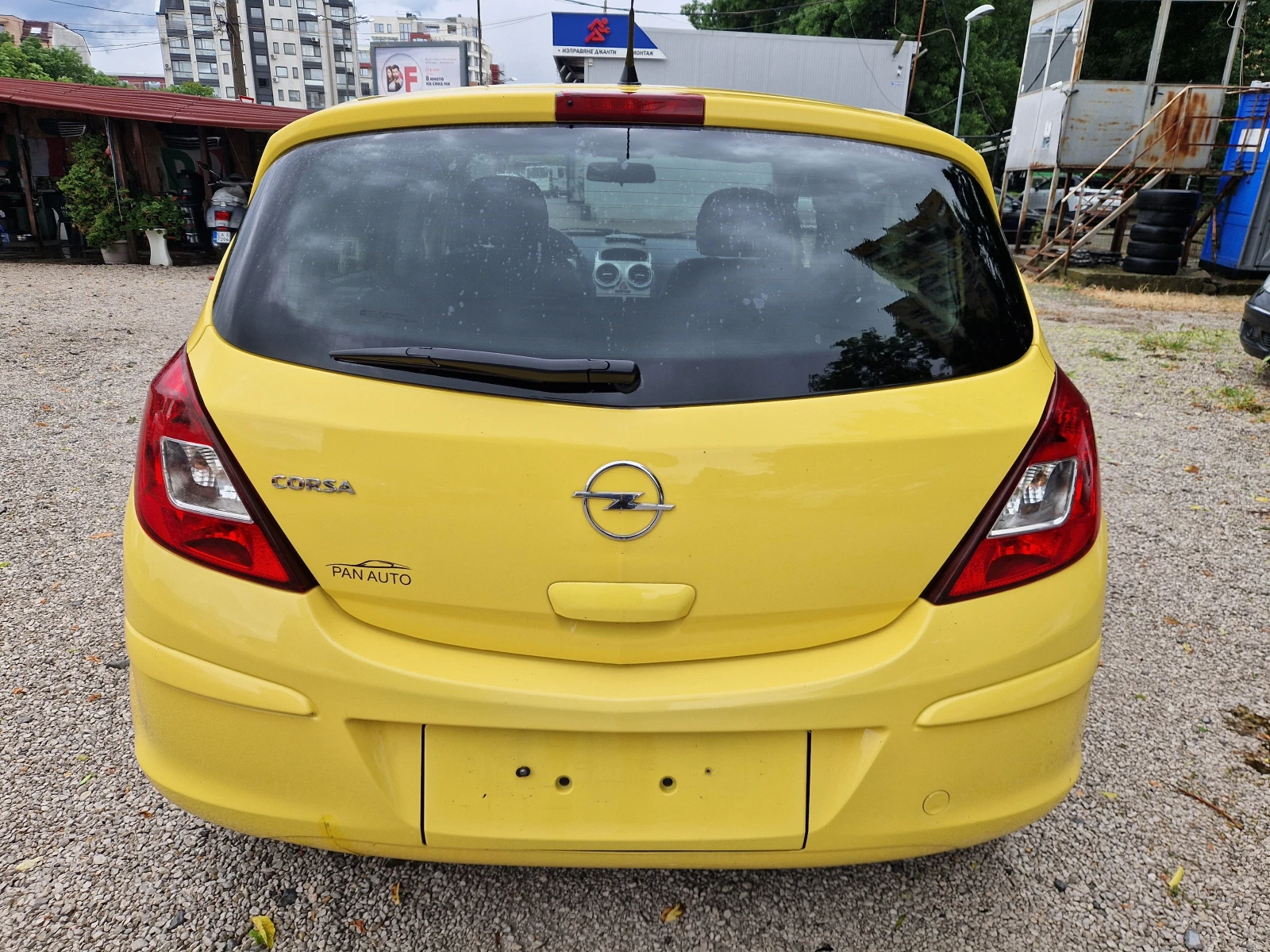 Opel Corsa 1.2, снимка 6 - Автомобили и джипове - 52086139