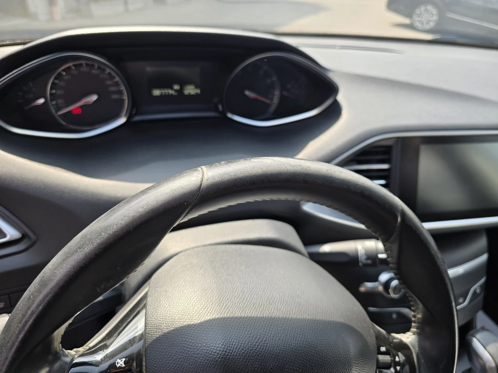 Peugeot 308 1.2 I | Mobile.bg   10