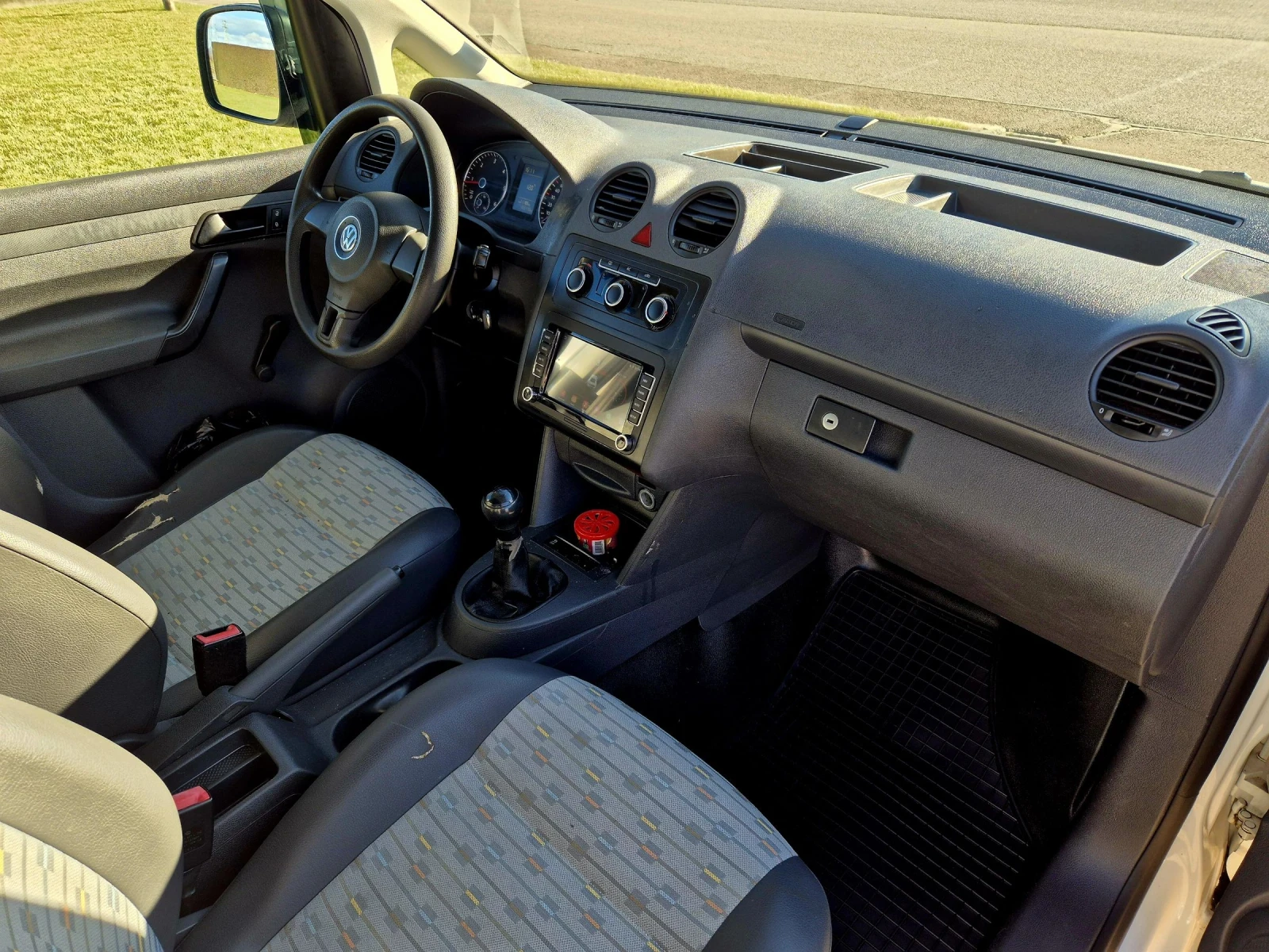 VW Caddy 1.6 Tdi ��������  | Mobile.bg � ����������� 7