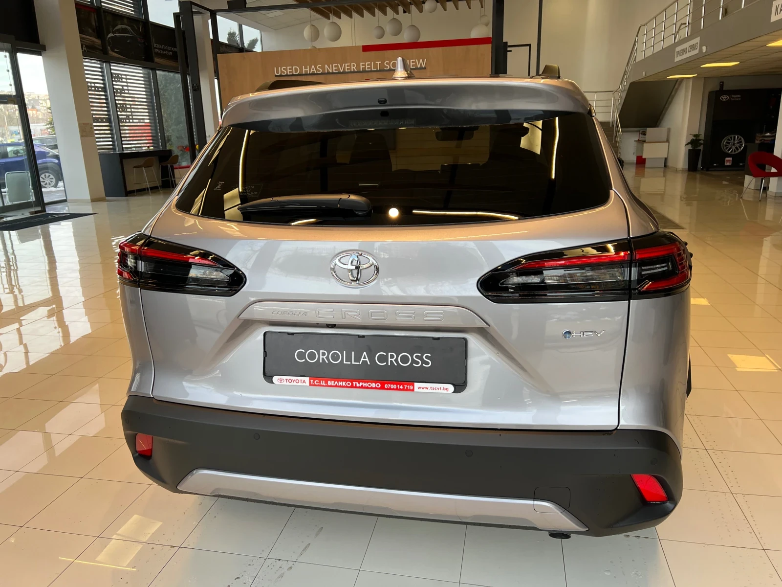 Toyota Corolla Cross 2.0 Hybrid Executive Plus AWD - изображение 6