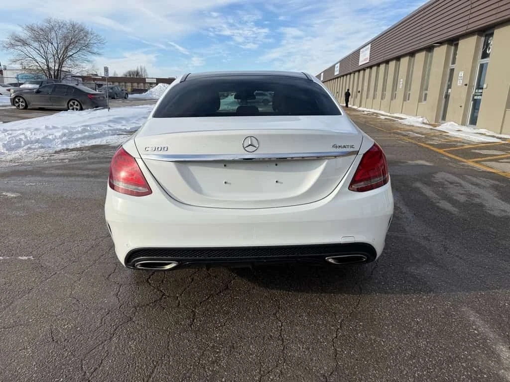 Mercedes-Benz C 300 4MATIC/ Navigation/Pano Sunroof/Rear Camera/, снимка 6 - Автомобили и джипове - 53976205