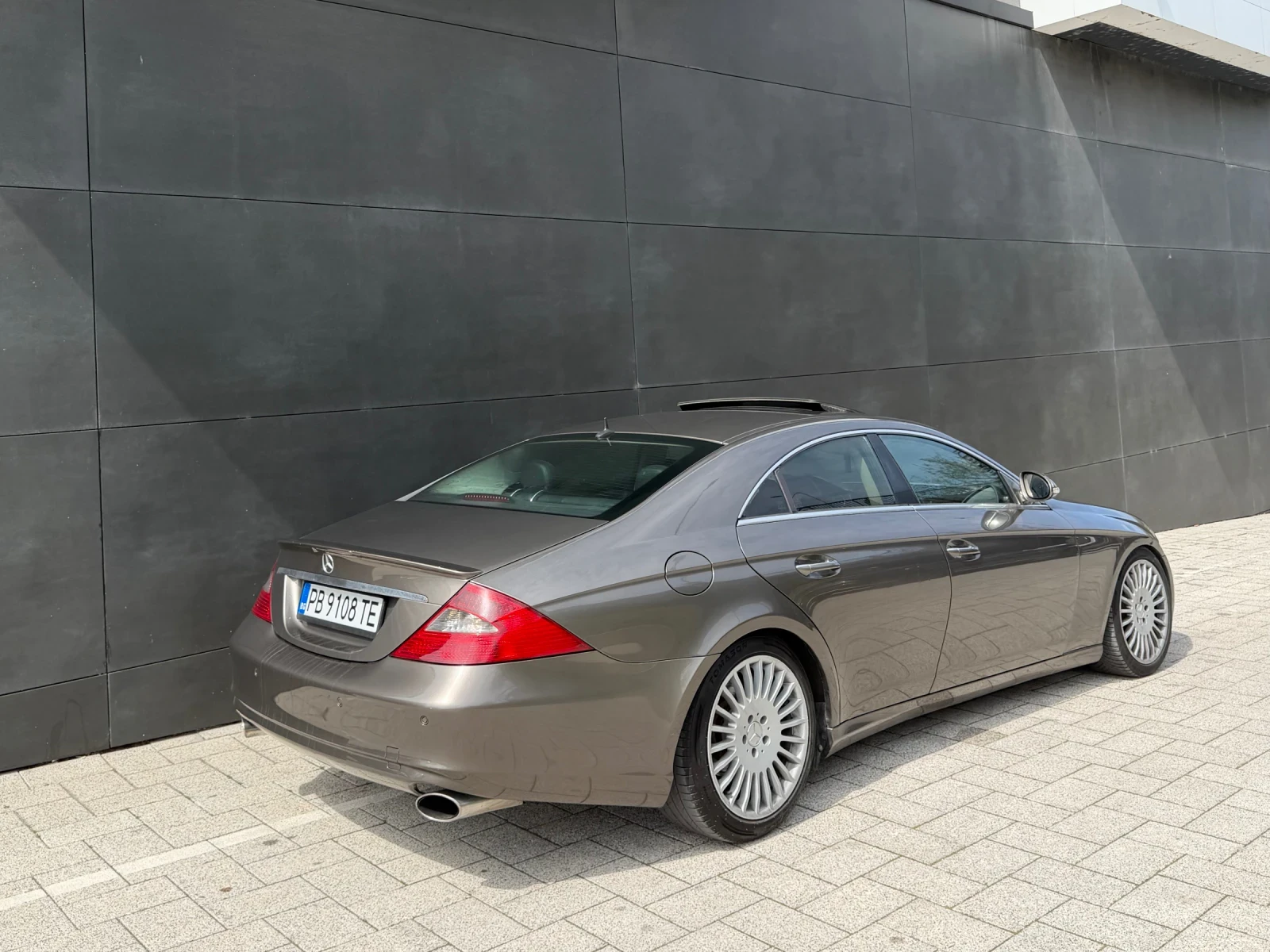 Mercedes-Benz CLS 320, снимка 5 - Автомобили и джипове - 54040167