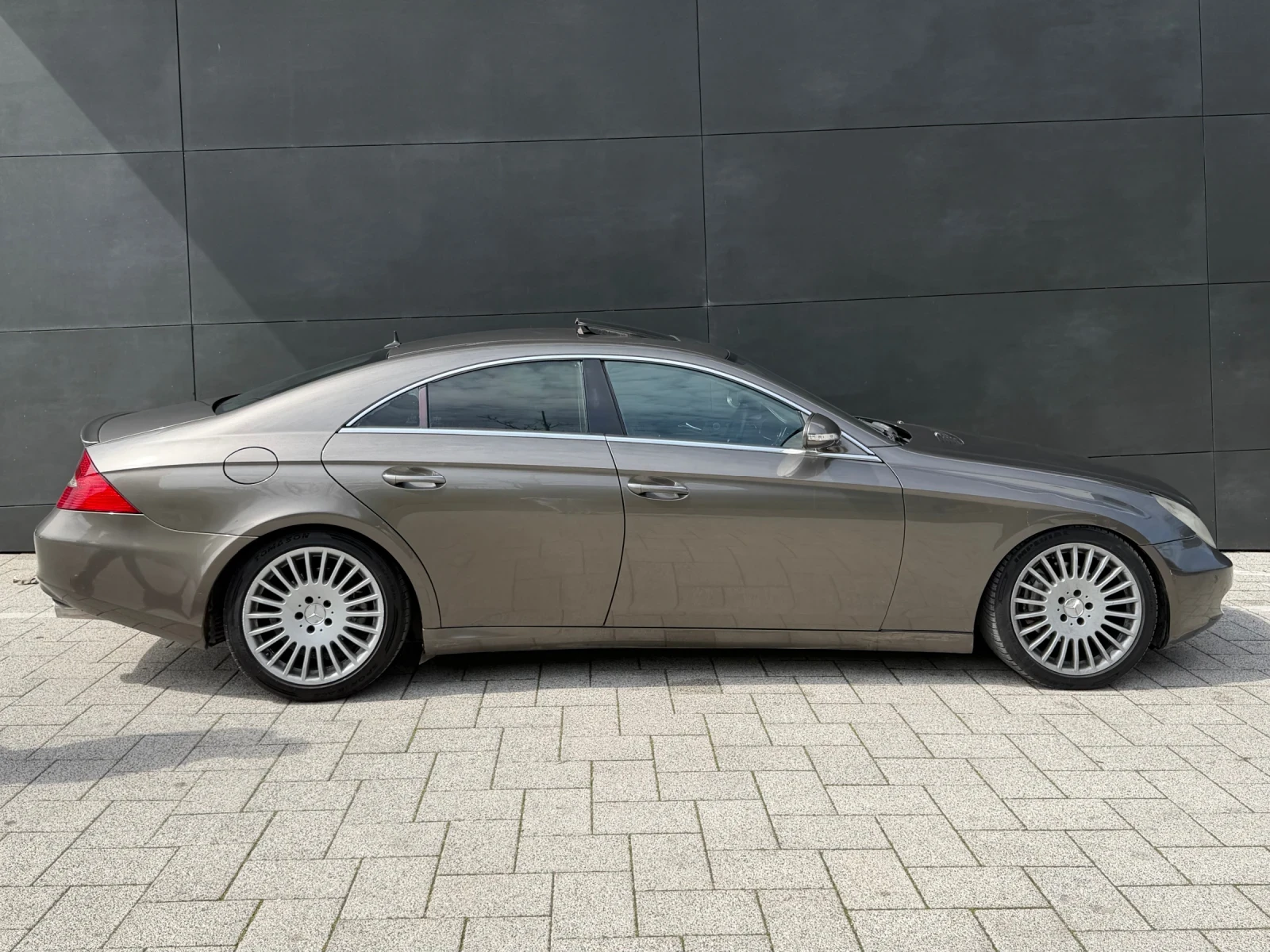 Mercedes-Benz CLS 320, снимка 7 - Автомобили и джипове - 54040167