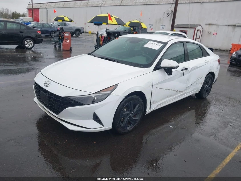 Hyundai Elantra 1.6l Hybrid Blue, снимка 2 - Автомобили и джипове - 54619193