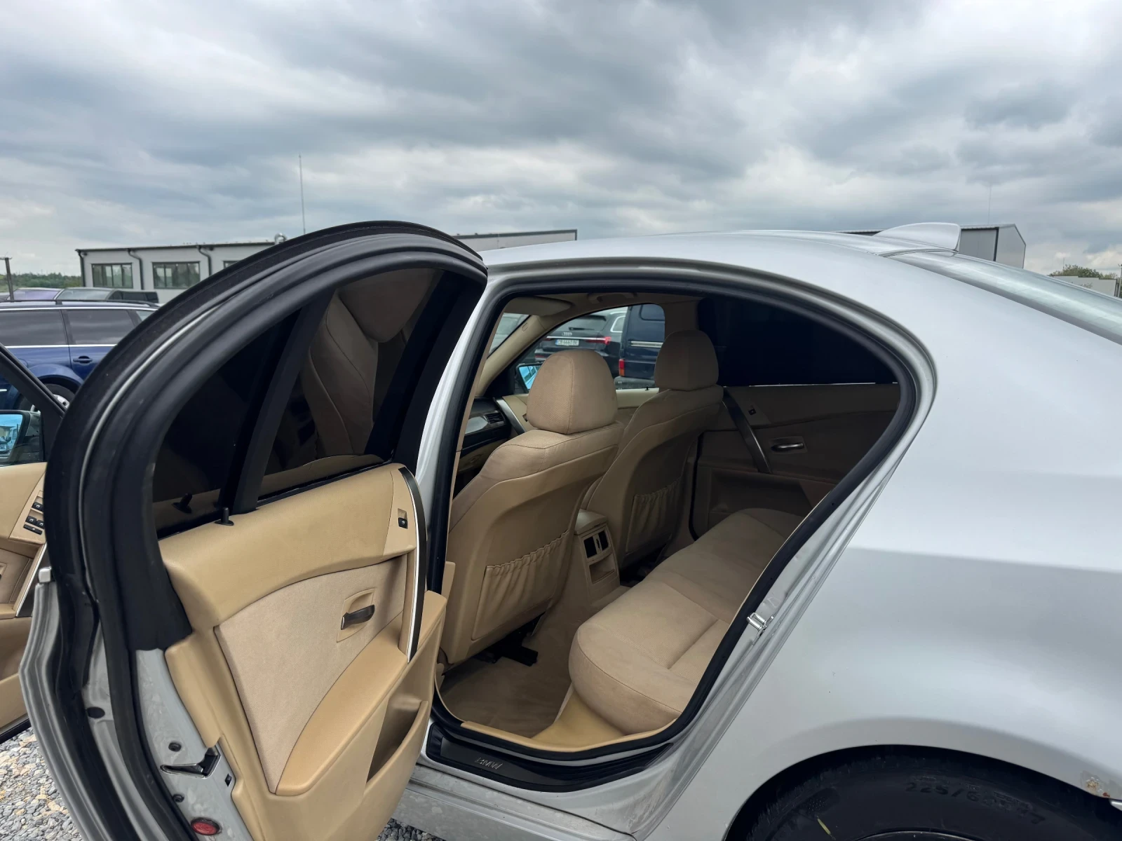 BMW 530 530D KLIMATIK, снимка 14 - Автомобили и джипове - 54652590