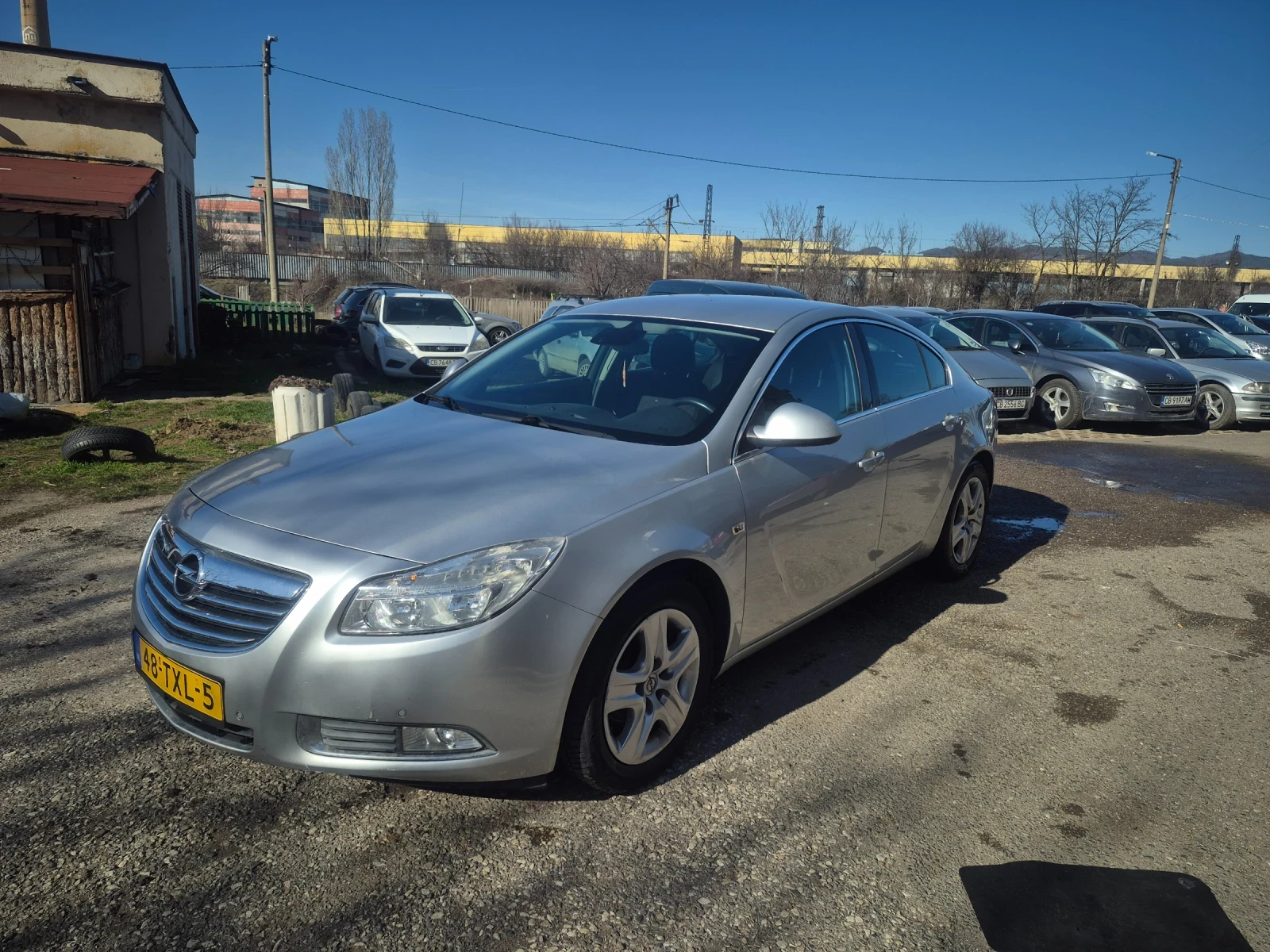 Opel Insignia, снимка 2 - Автомобили и джипове - 54728498