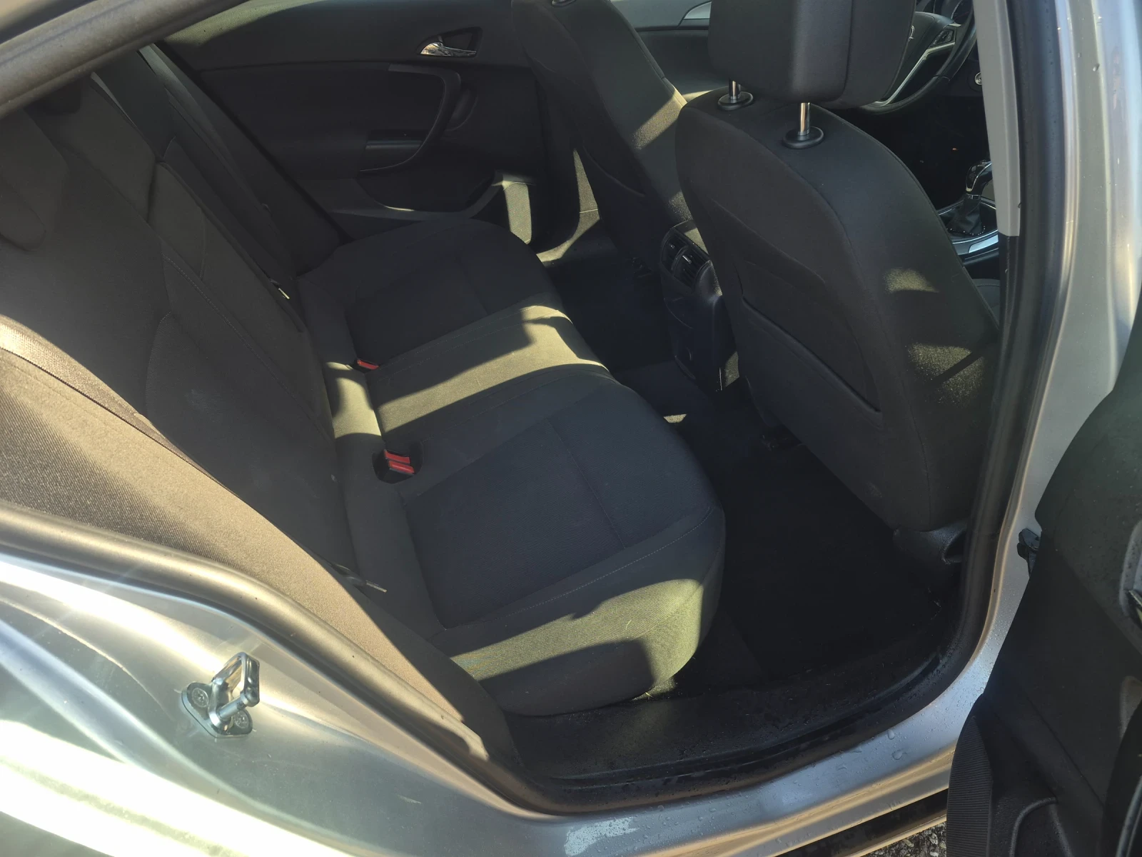 Opel Insignia, снимка 7 - Автомобили и джипове - 54728498