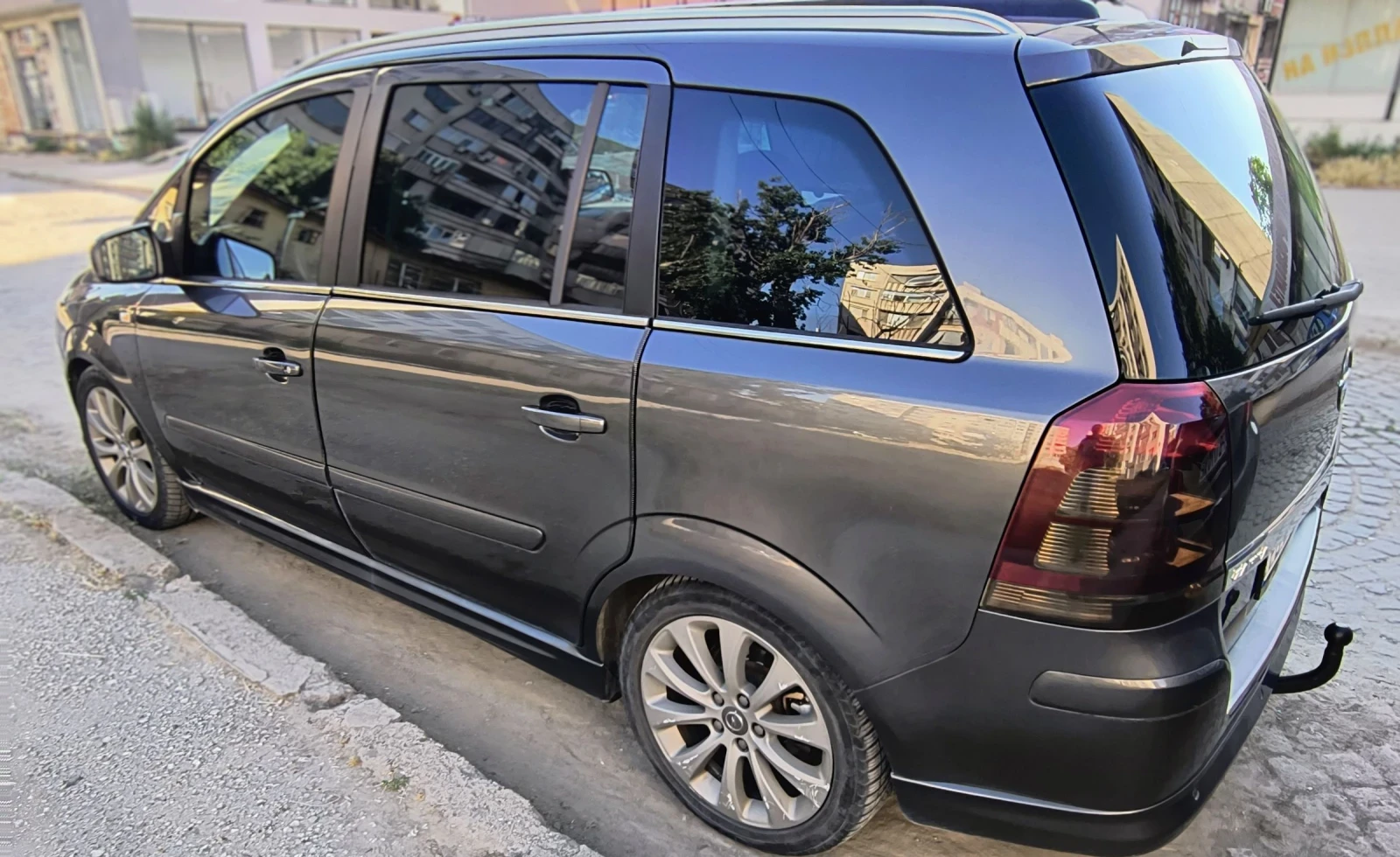Opel Zafira, снимка 3 - Автомобили и джипове - 55058893
