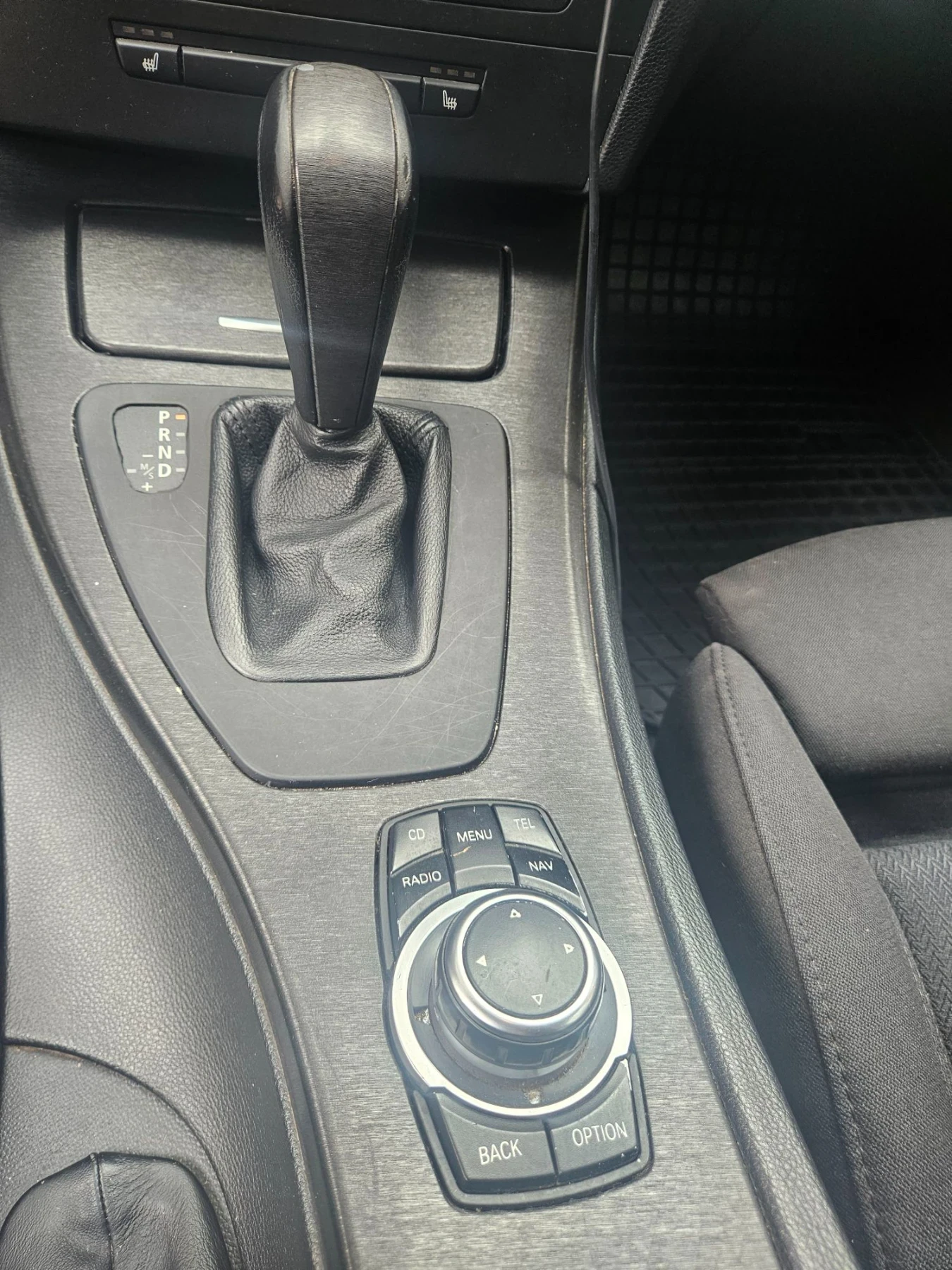 BMW 318, снимка 12 - Автомобили и джипове - 56656170