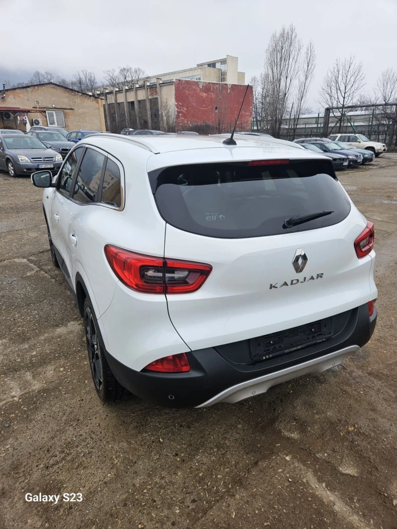 Renault Kadjar Евро 6Б, снимка 5 - Автомобили и джипове - 49328276