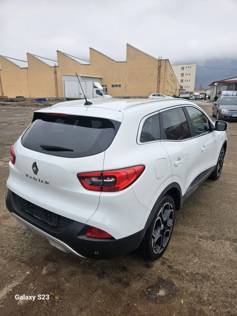 Renault Kadjar Евро 6Б, снимка 4 - Автомобили и джипове - 49328276