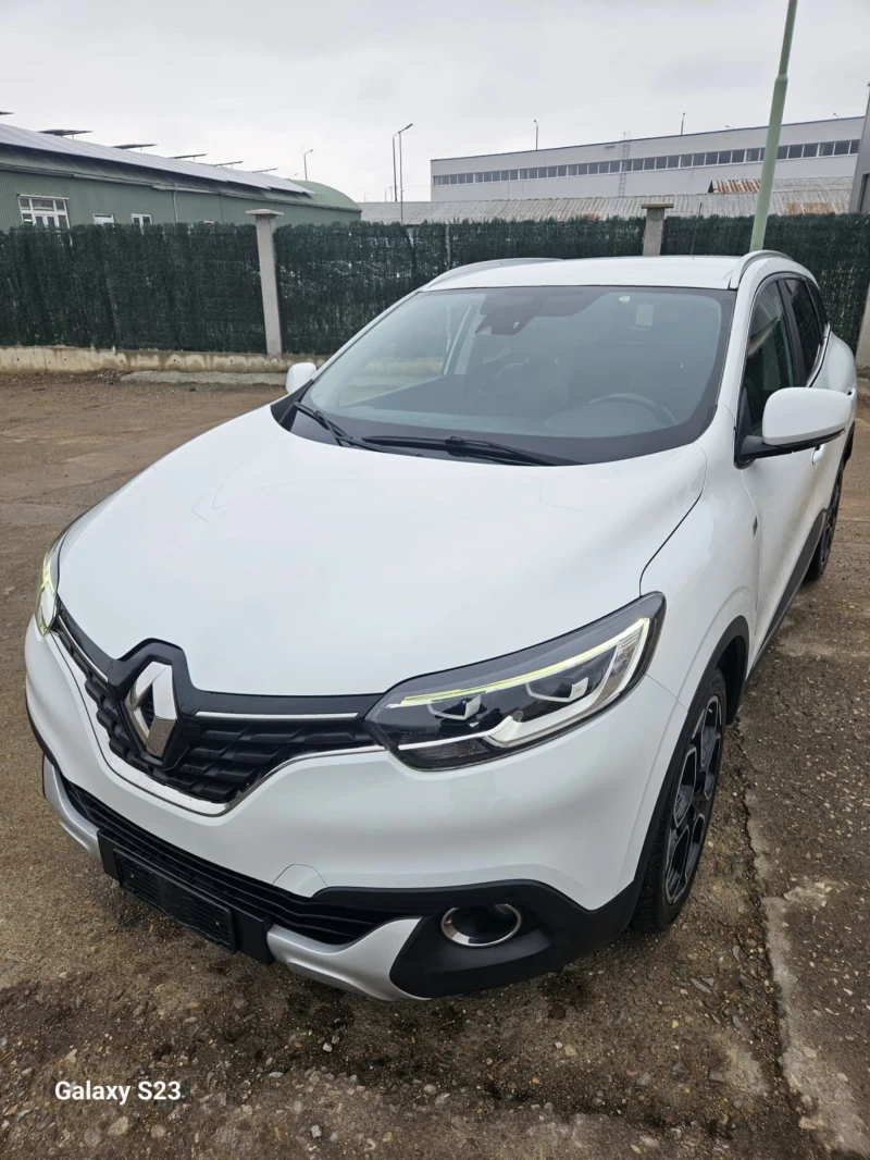 Renault Kadjar Евро 6Б, снимка 1 - Автомобили и джипове - 49328276