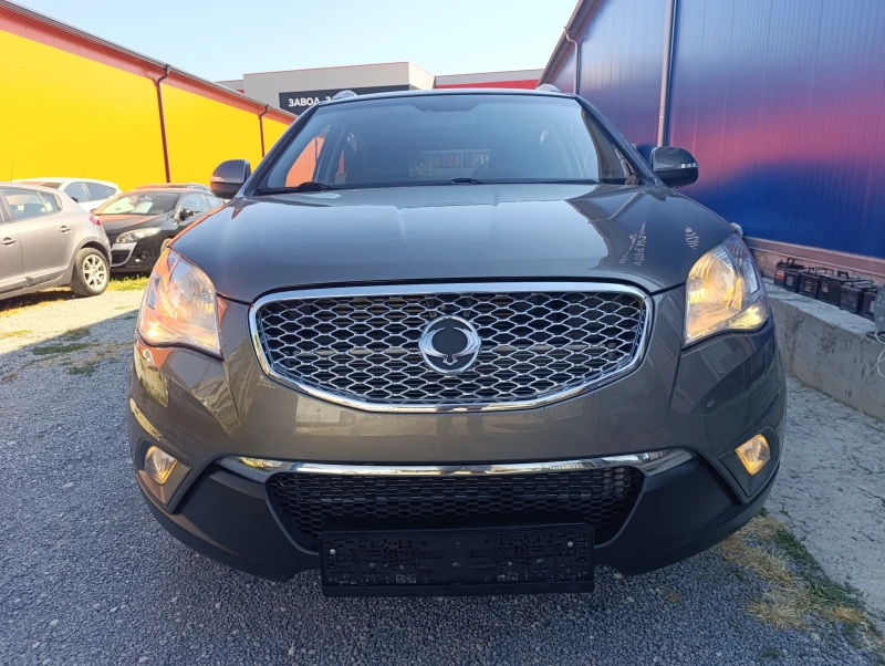 SsangYong Korando 2.0e-XDi 200, снимка 2 - Автомобили и джипове - 50951044