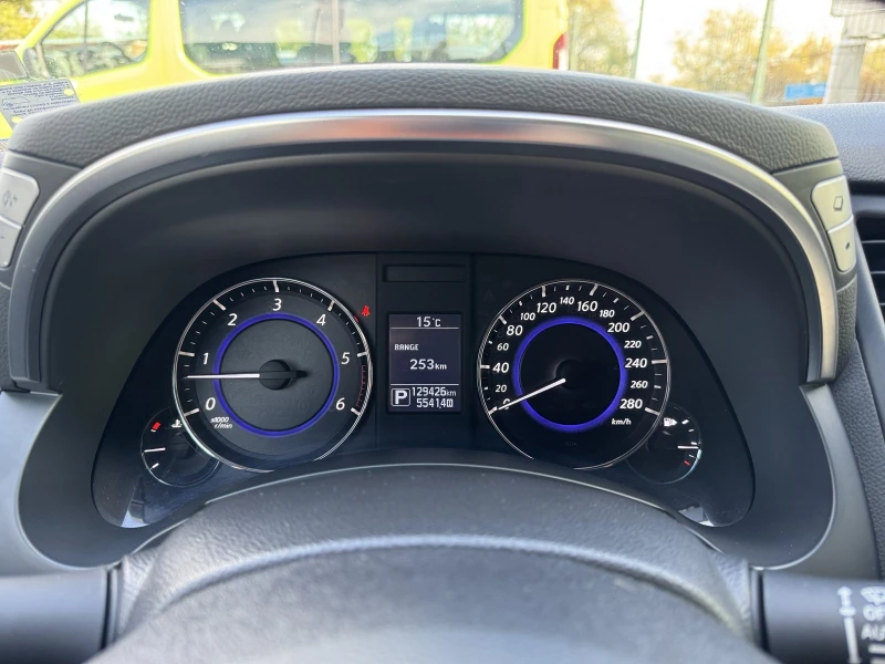 Infiniti QX70 S 3.0D GT-Premium от България с ДДС, снимка 16 - Автомобили и джипове - 52264910