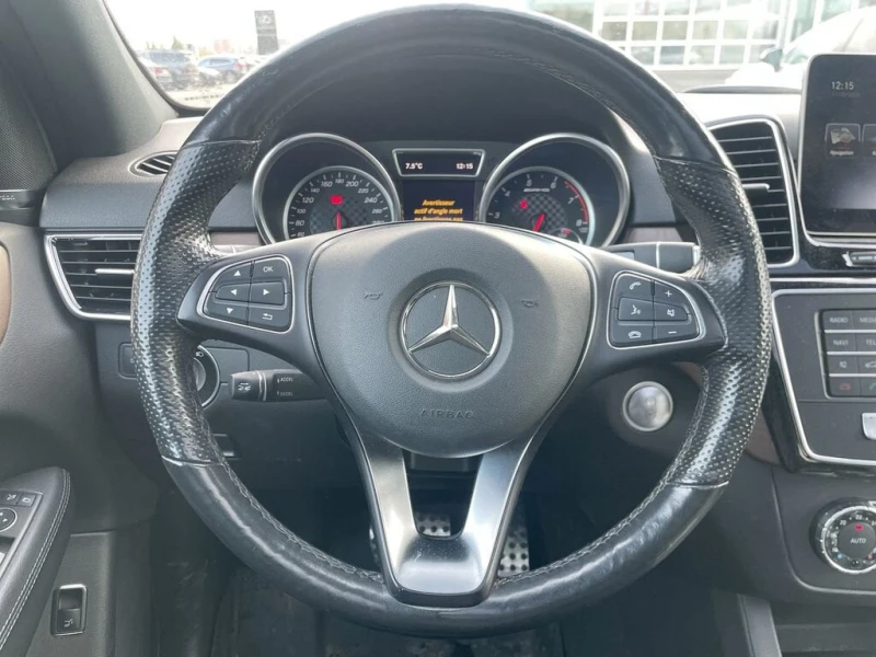 Mercedes-Benz GLE * AMG 43 / Cuir / Camera / Navi * CARFAX * ЦЕНА ДО, снимка 9 - Автомобили и джипове - 52914686