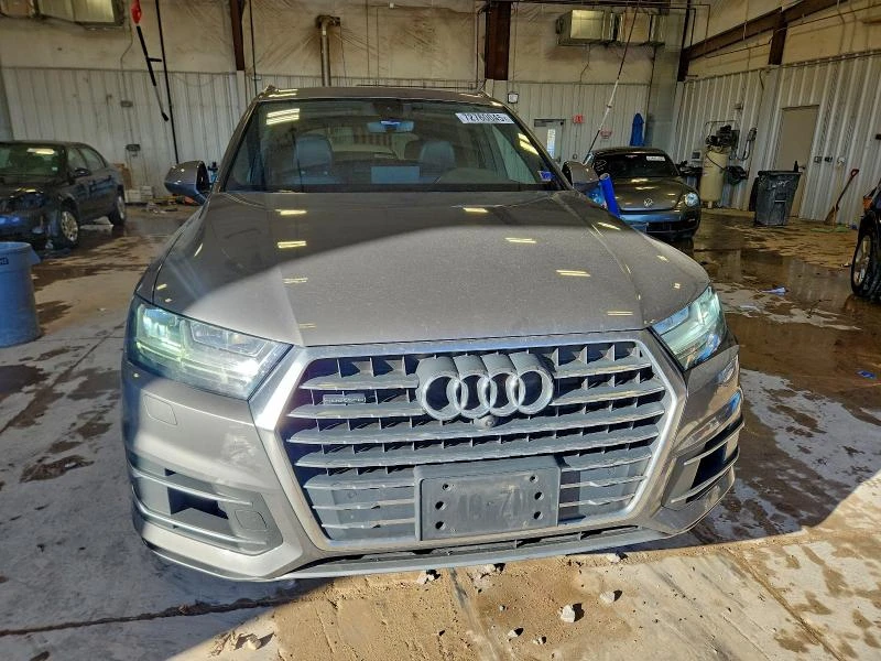 Audi Q7 3.0T* PREMIUM* PLUS* ДИГИТАЛНО* ТАБЛО* MATRIX* BOS - изображение 5
