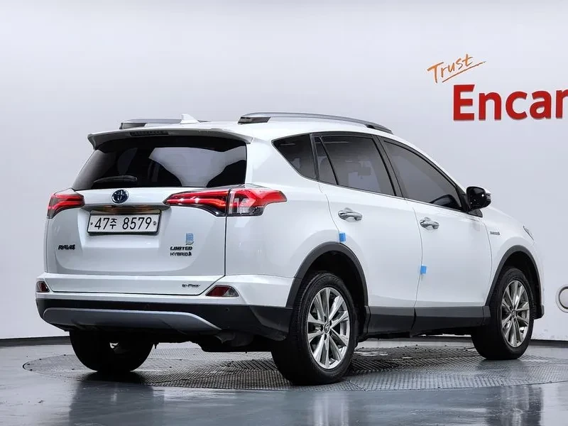 Toyota Rav4 2.5 4Wd , снимка 2 - Автомобили и джипове - 55702013
