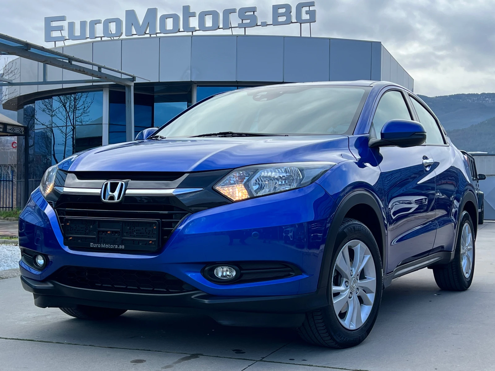Honda Hr-v 1.5I-VTEC, ELEGANCE, 104000км-FULL SERVICE-KATO HO, снимка 1