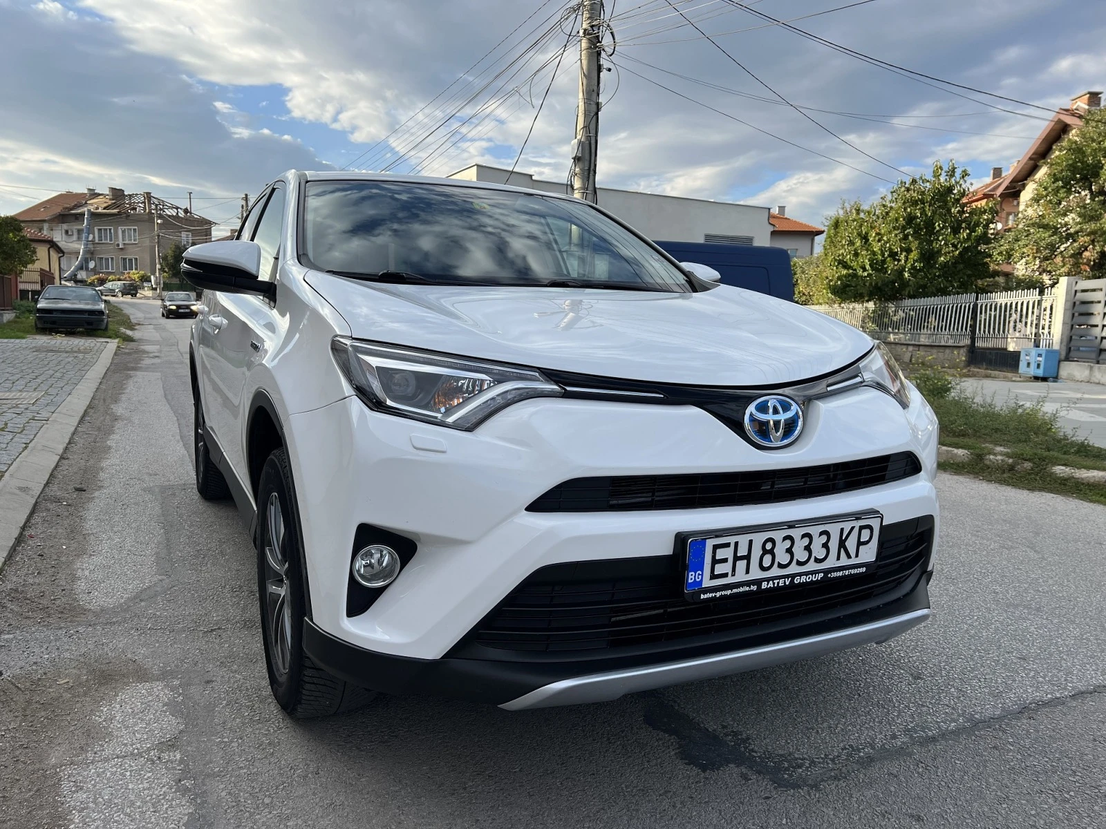 Toyota Rav4 2.5i-HYBRID-TOP-ШВЕЙЦАРИЯ - изображение 3