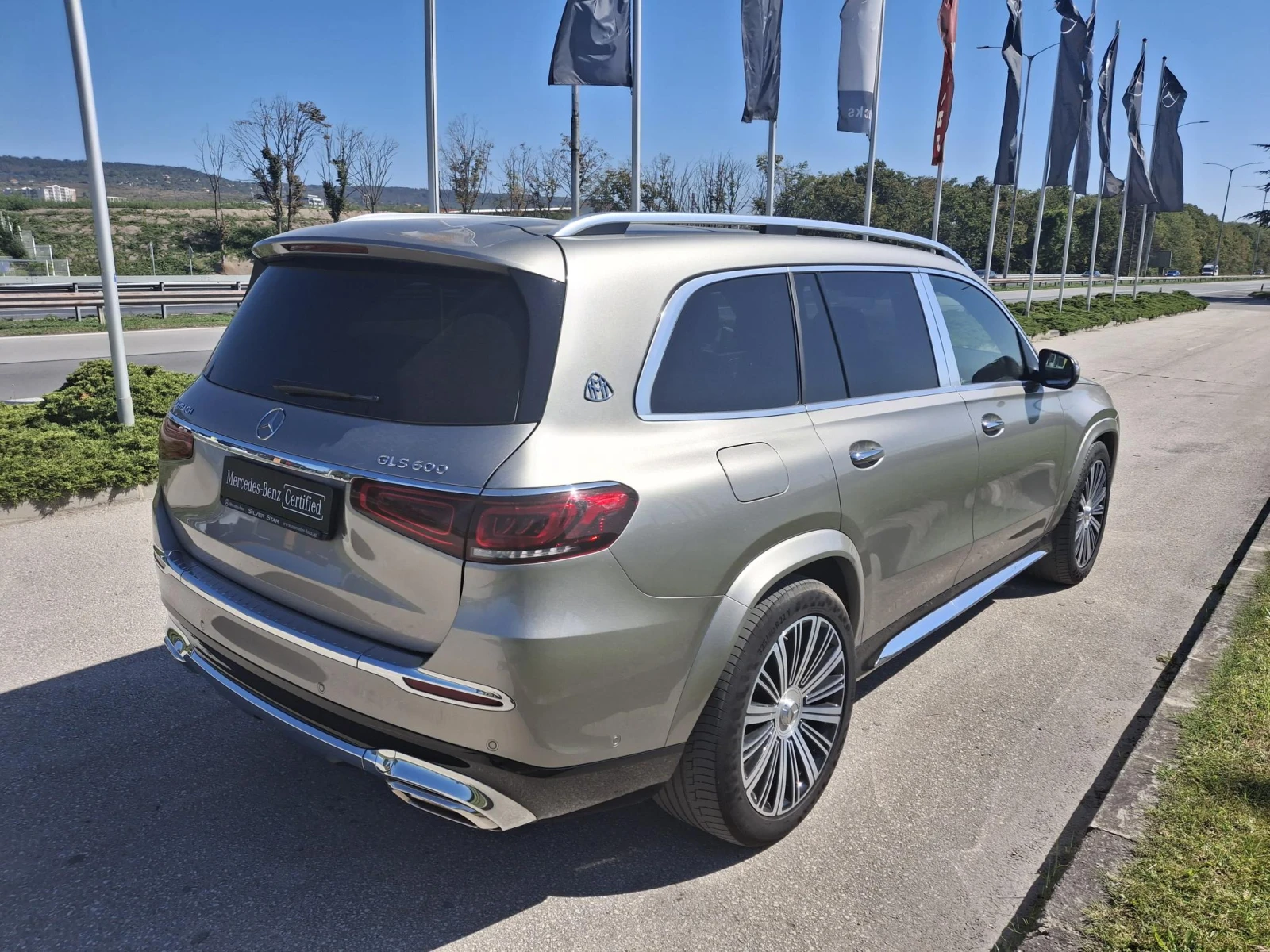 Mercedes-Benz GLS 600 Maybach 4МATIC - изображение 5