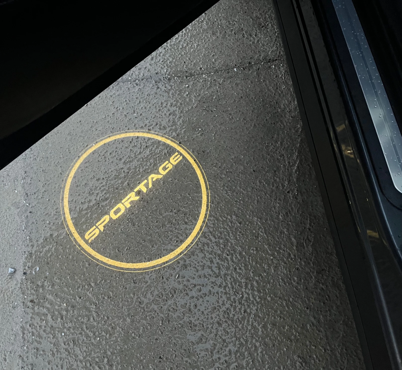 Kia Sportage 2.0i , 3.  | Mobile.bg   17