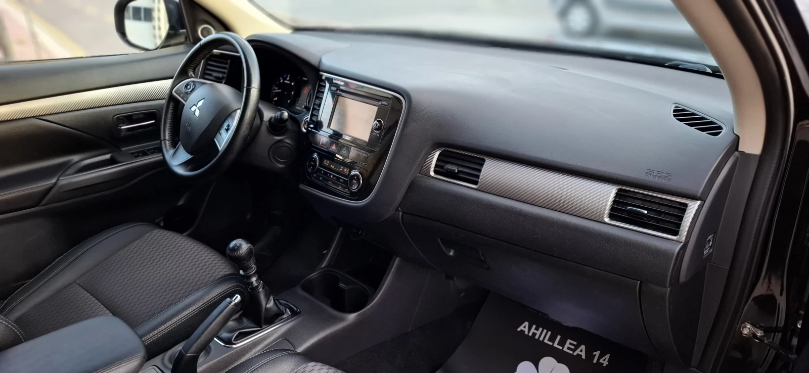 Mitsubishi Outlander 2.2Di 7 Местен 4х4 navi Led Xenon - изображение 9