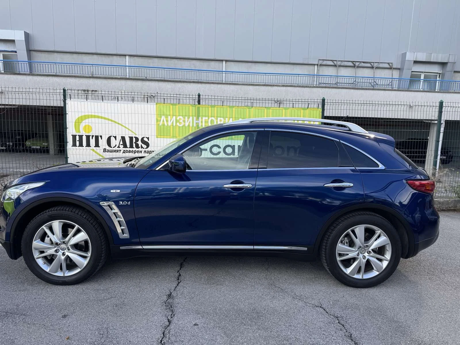 Infiniti QX70 S 3.0D GT-Premium от България с ДДС - изображение 4