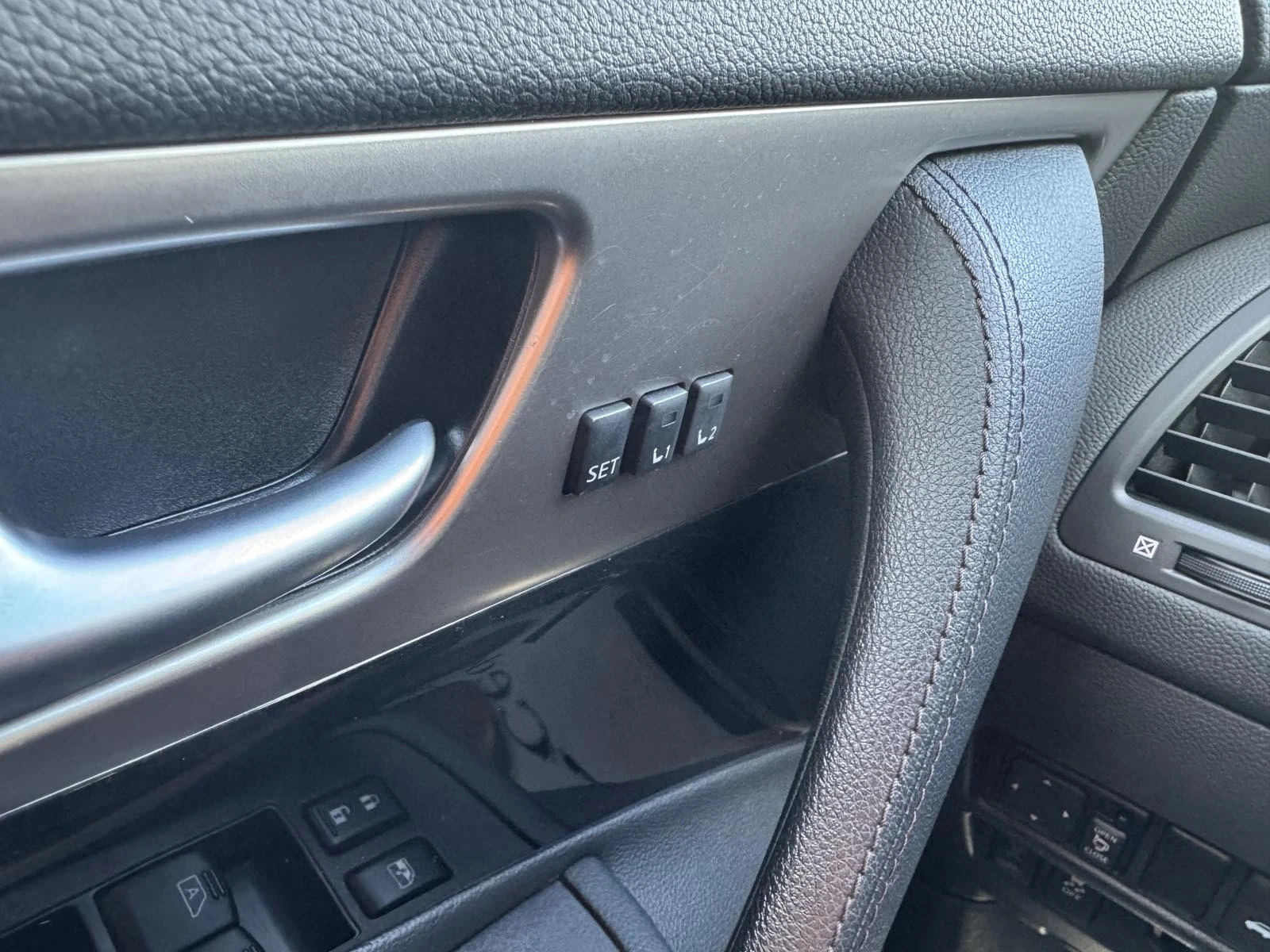 Infiniti QX70 S 3.0D GT-Premium     | Mobile.bg   14