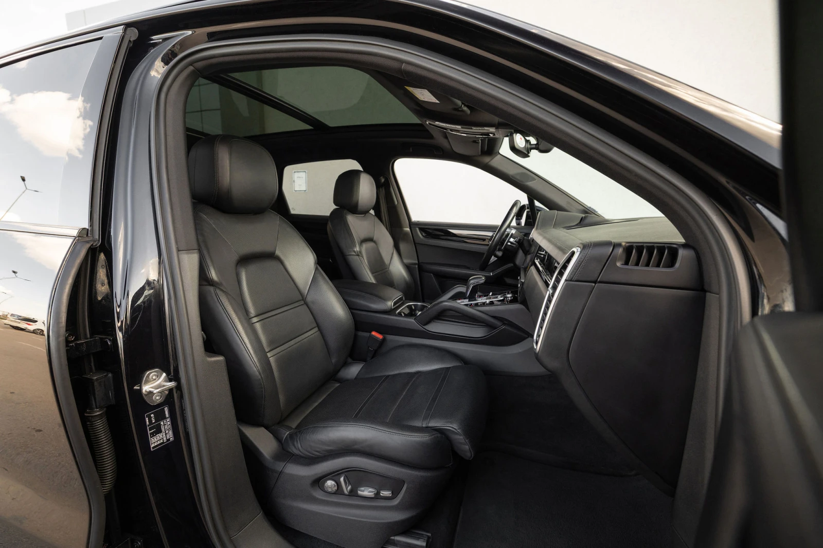 Porsche Cayenne S, снимка 8 - Автомобили и джипове - 54306433