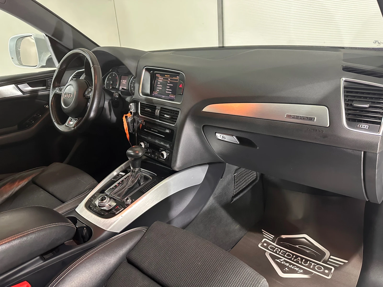 Audi Q5 S line Quattro AUTOMATIC , снимка 9 - Автомобили и джипове - 54667188