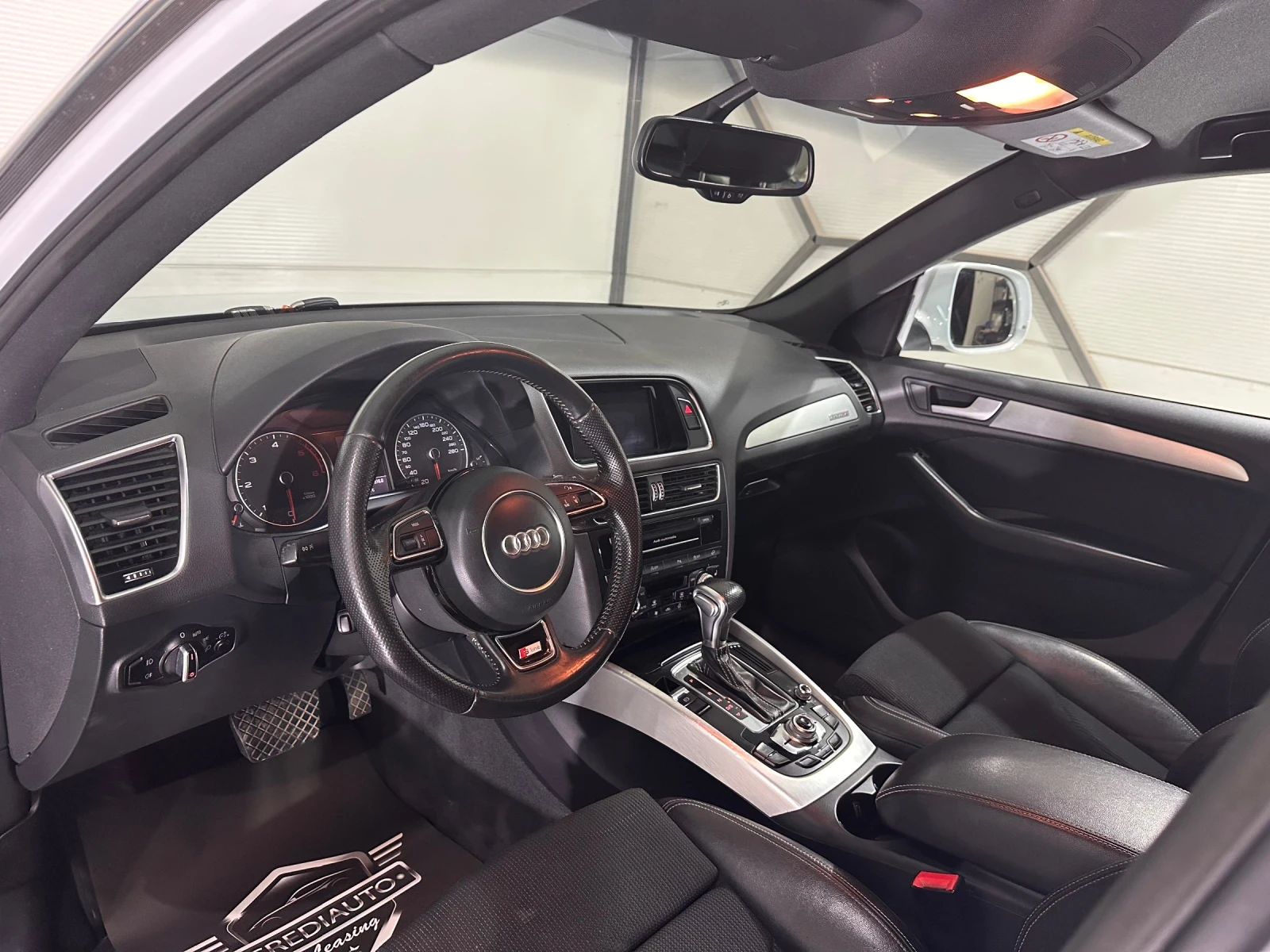 Audi Q5 S line Quattro AUTOMATIC , снимка 7 - Автомобили и джипове - 54667188
