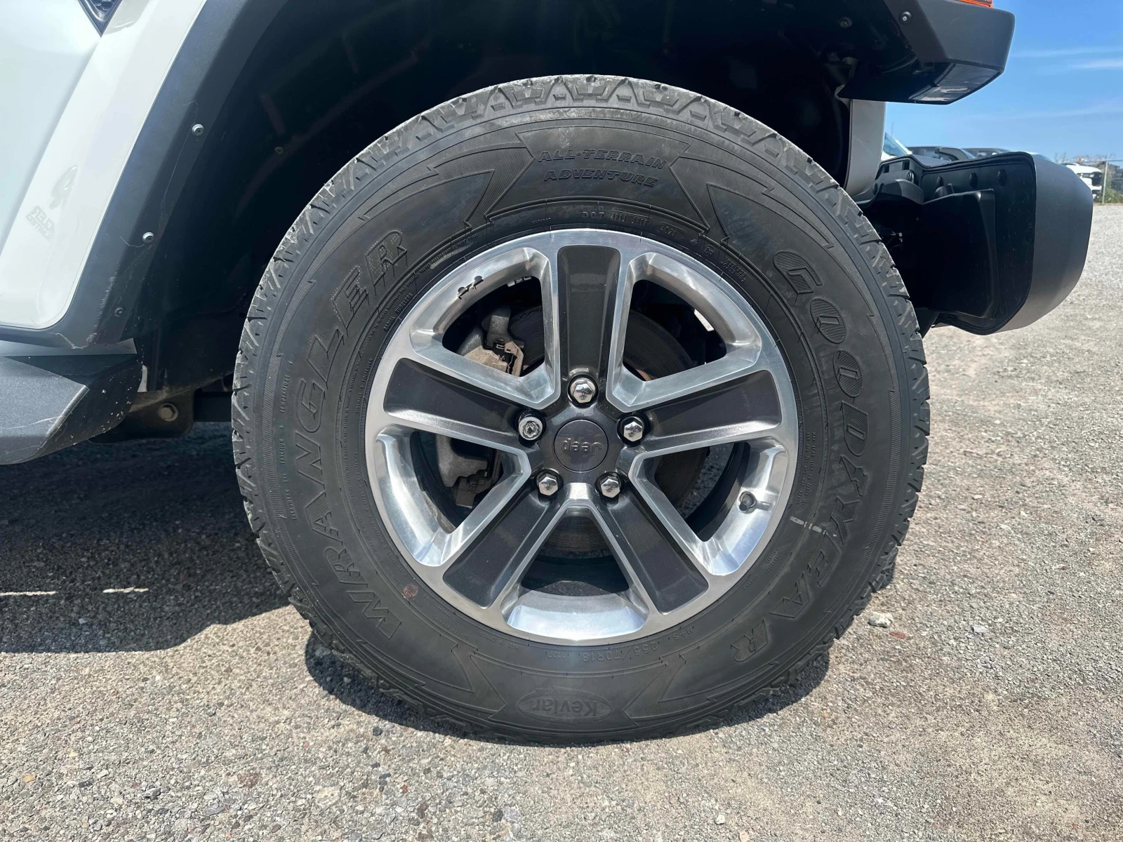 Jeep Wrangler * Unlimited Sahara * CARFAX * АВТОКРЕДИТ * , снимка 7 - Автомобили и джипове - 55885678