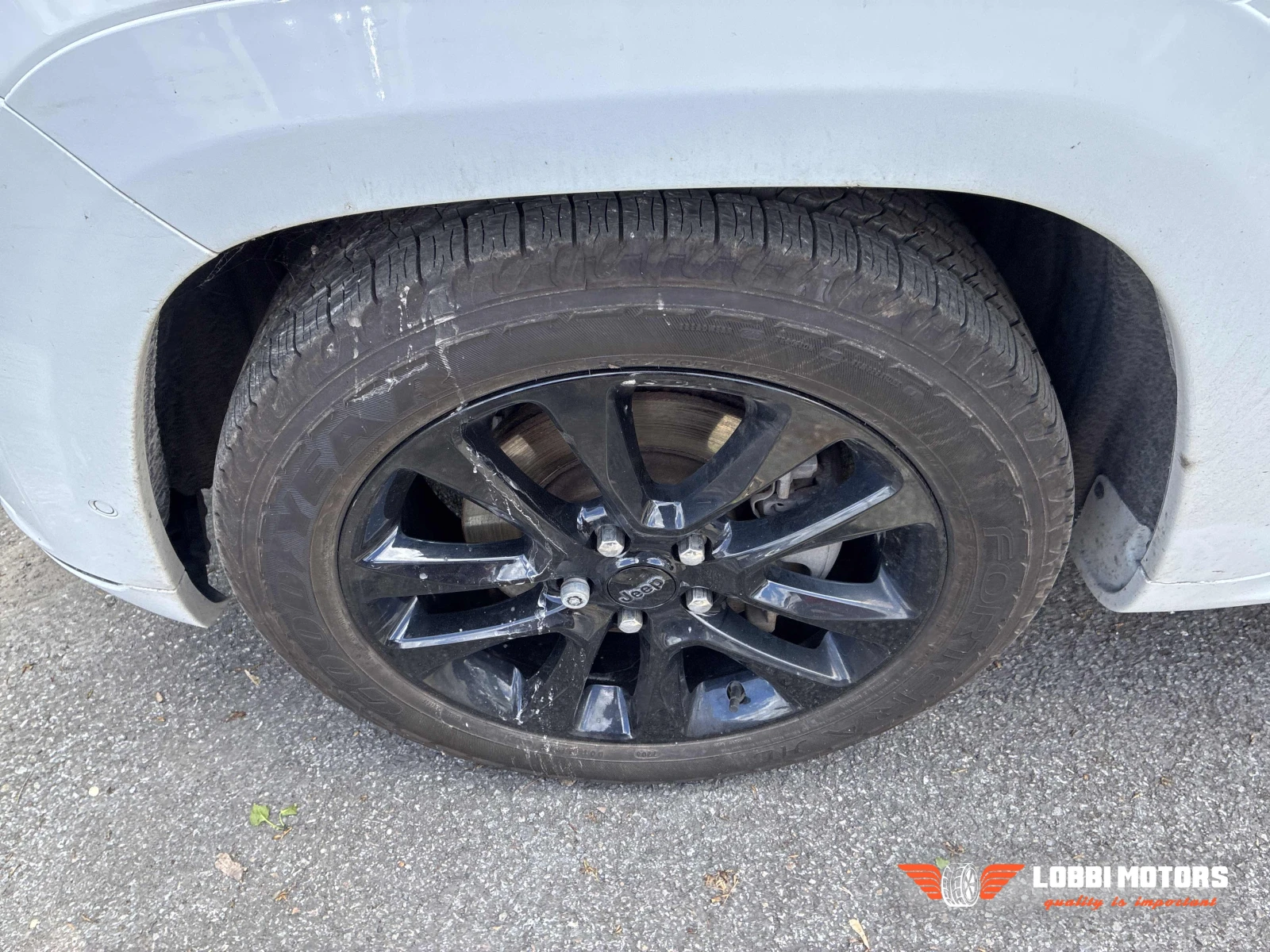 Jeep Grand cherokee, снимка 13 - Автомобили и джипове - 56113566