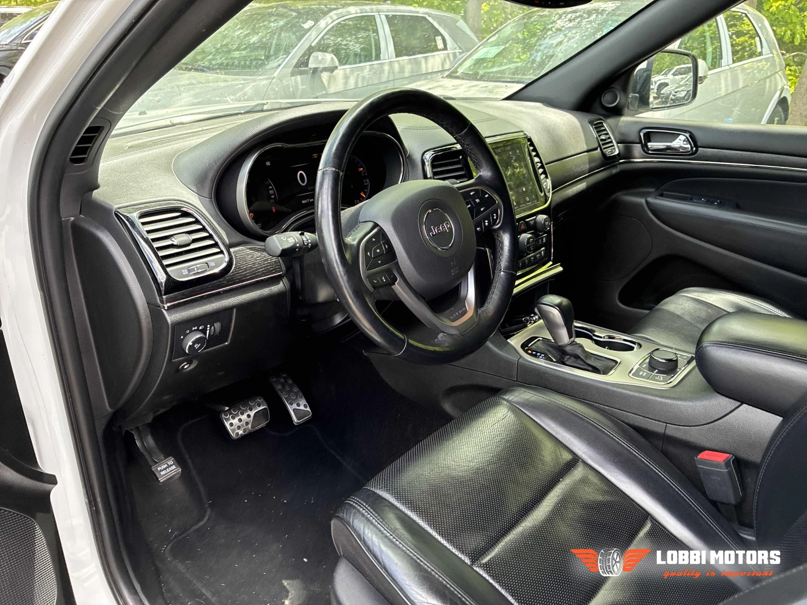 Jeep Grand cherokee, снимка 11 - Автомобили и джипове - 56113566