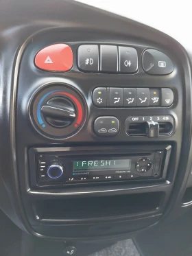 Hyundai H1 2.5 CRDI * STAREX* 8+ 1 места* Клима* ОТЛИЧЕН* , снимка 16