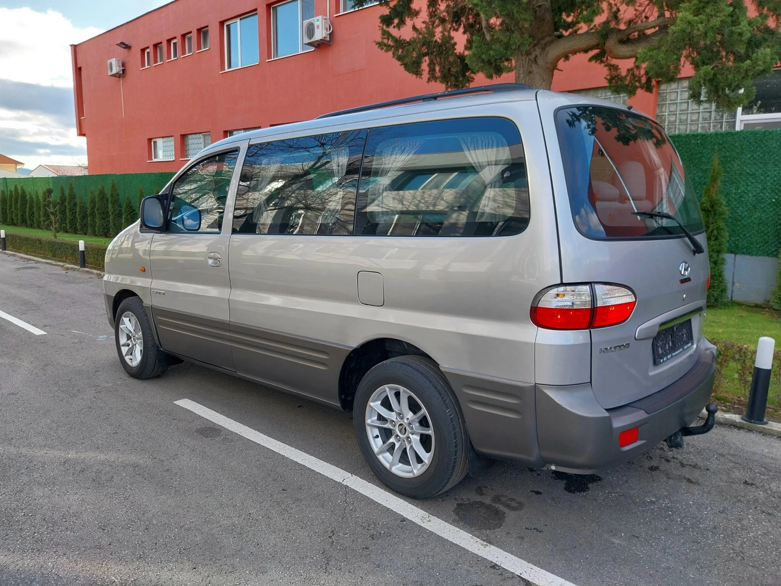 Hyundai H1 2.5 CRDI * Starex * 8+ 1места* * Клима* BEST - изображение 6