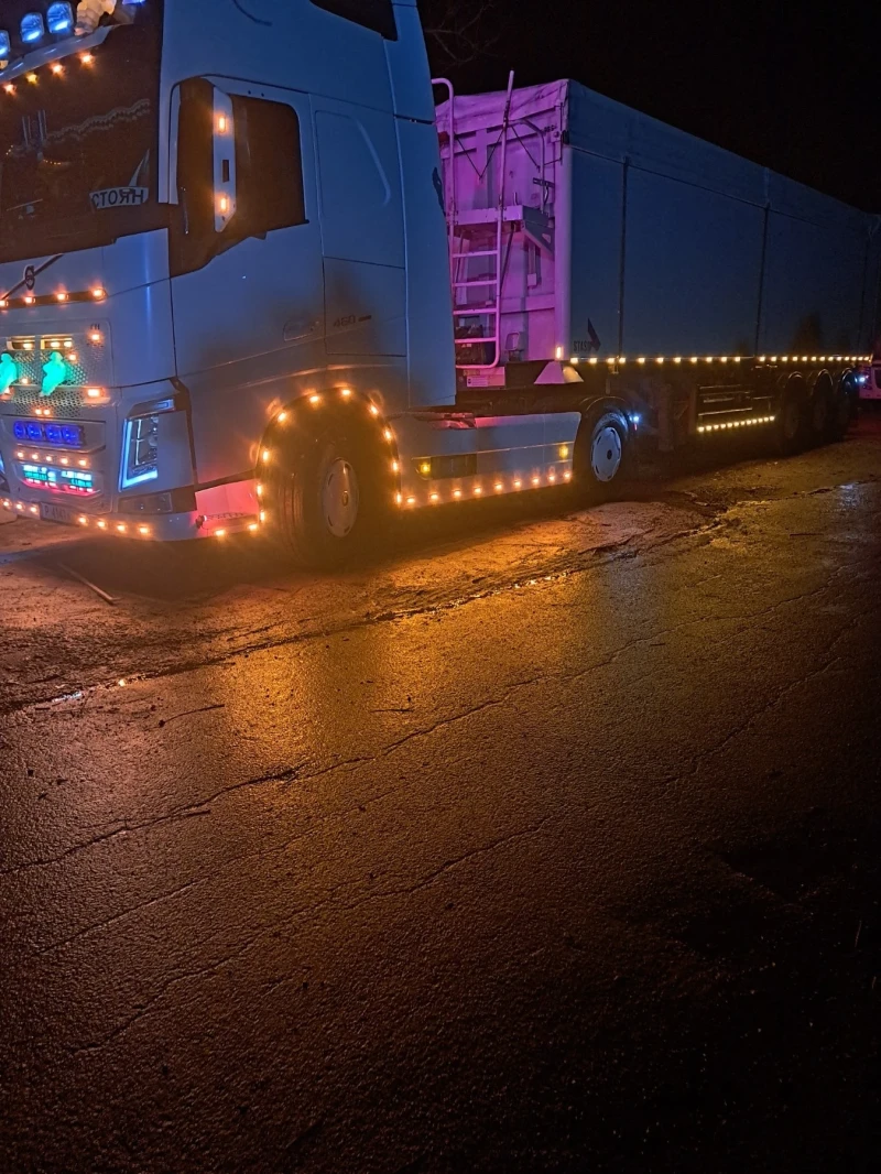 Volvo Fh, снимка 4 - Камиони - 52252222