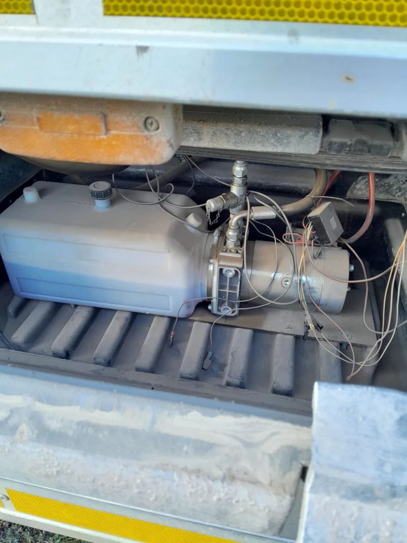 Daf 45.150 Hidravlichni pateki, снимка 12 - Камиони - 51825866