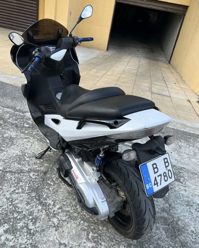 Gilera Nexus 500, снимка 2 - Мотоциклети и мототехника - 53440752