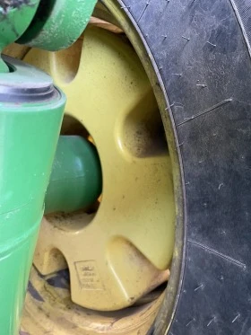 Трактор John Deere 8230, снимка 8