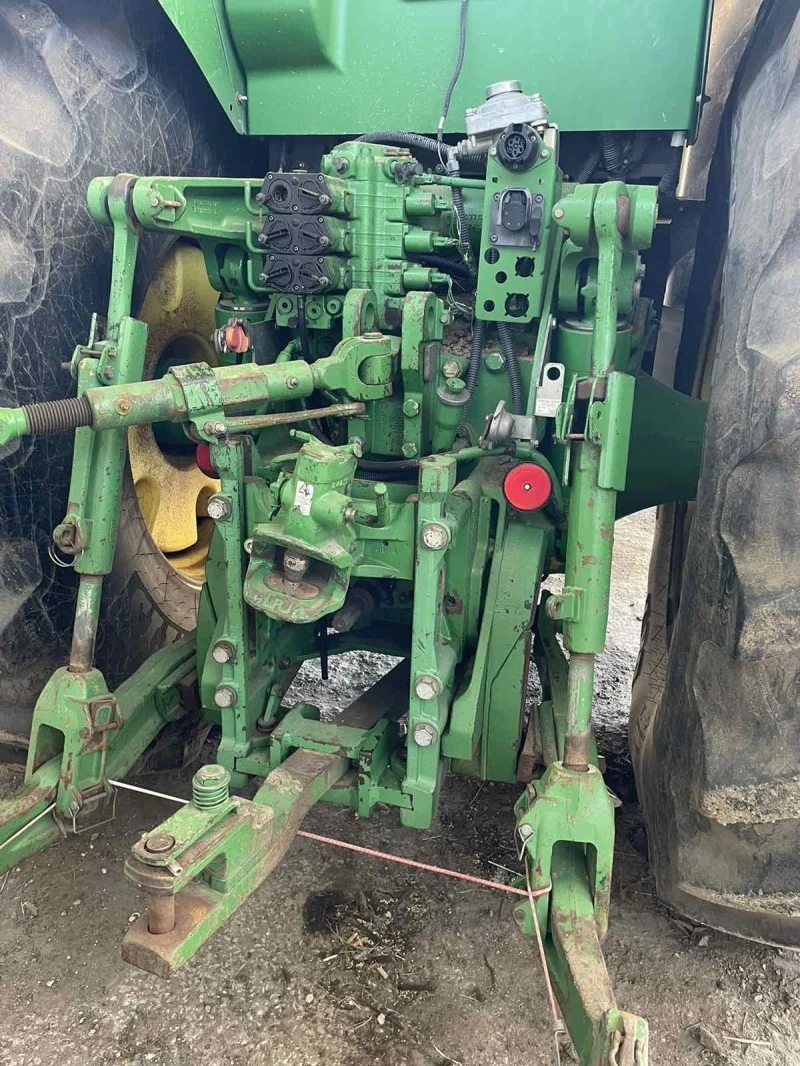 Трактор John Deere 8230, снимка 6 - Селскостопанска техника - 45240649