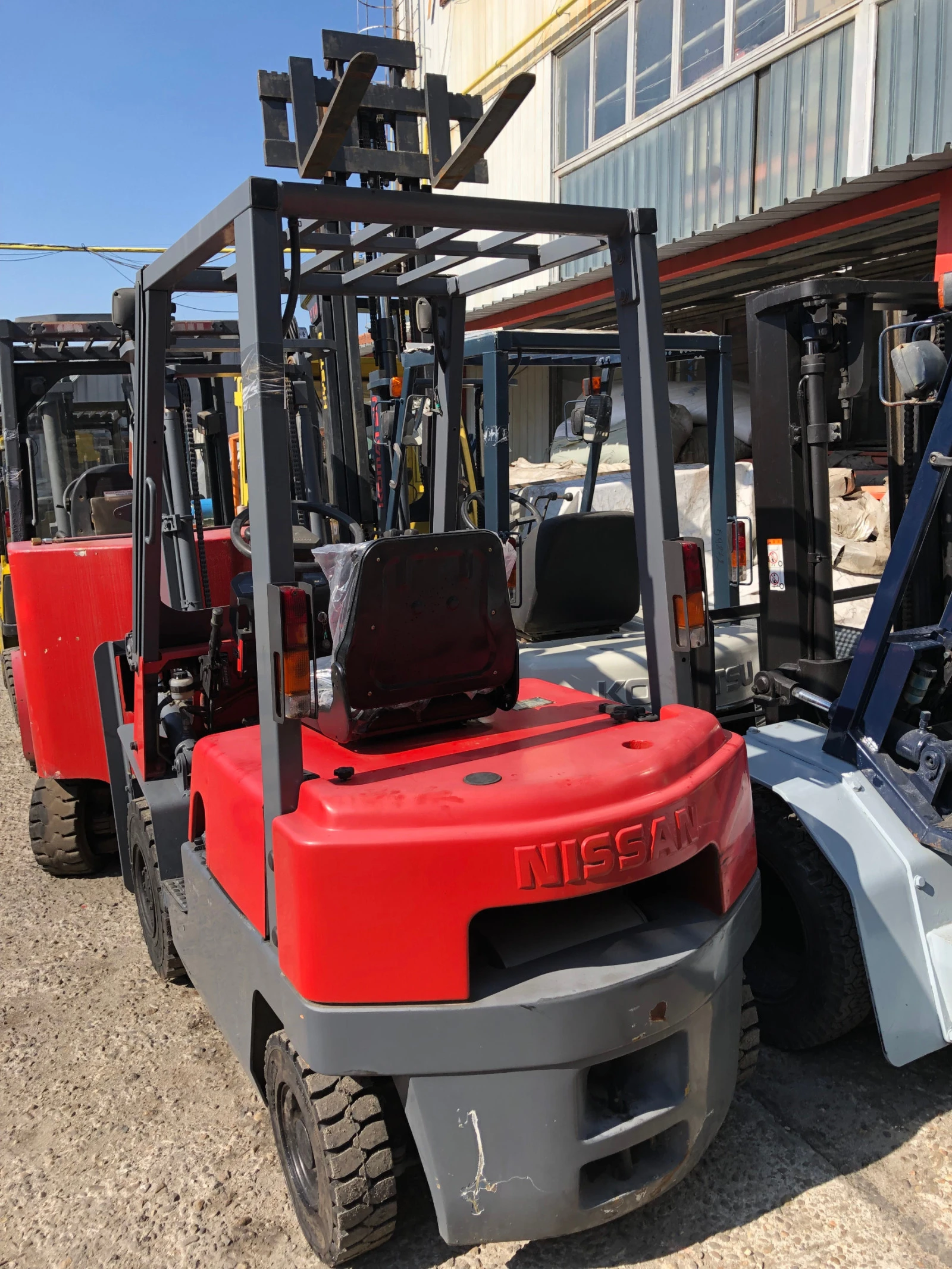 Мотокар Nissan, снимка 1