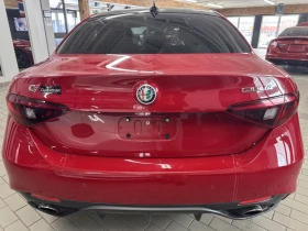 Alfa Romeo Giulia AWD * HeadUp * AвтоКредит* (ЦЕНА ДО БГ), снимка 4