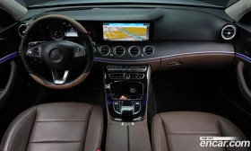Mercedes-Benz E 220 * КАМЕРА * ПОДГРЕВИ * HEAD-UP, снимка 7
