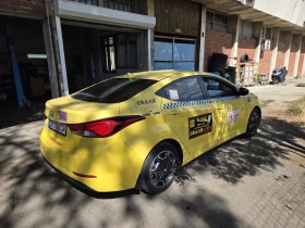 Hyundai Elantra, снимка 4