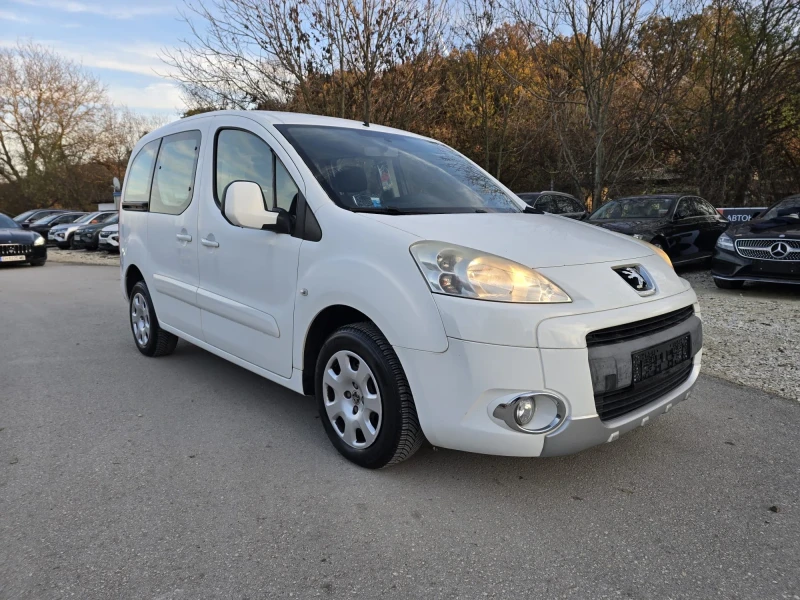 Peugeot Partner 1.6HDI  Tepee, снимка 2 - Автомобили и джипове - 48014335