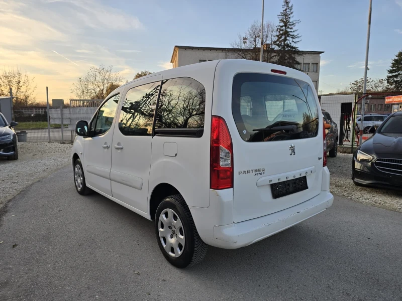 Peugeot Partner 1.6HDI  Tepee, снимка 4 - Автомобили и джипове - 48014335