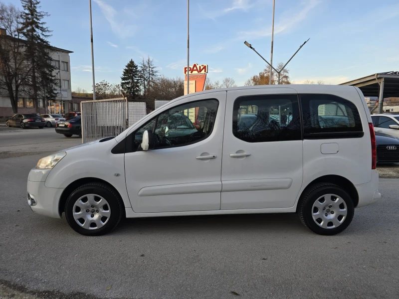 Peugeot Partner 1.6HDI  Tepee, снимка 6 - Автомобили и джипове - 48014335