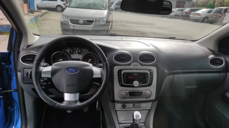 Ford Focus 1.6 GAZ, снимка 11 - Автомобили и джипове - 49752872